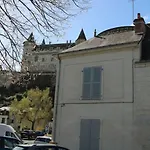 Appartement Spacieux Au Pied Du Château *