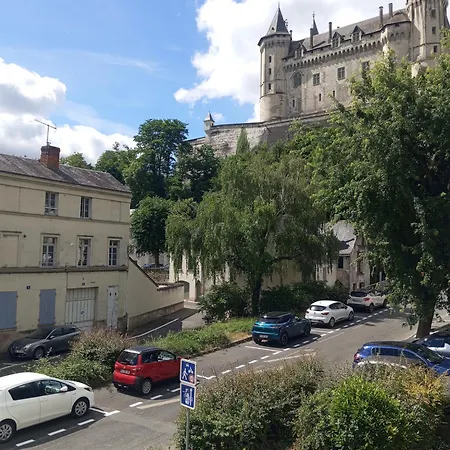 Spacieux Au Pied Du Chateau شقة *